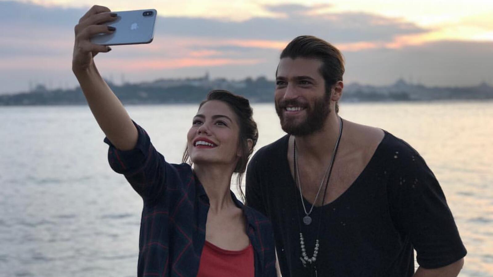 A New 2022 Show For Can Yaman And Demet zdemir Al Bawaba